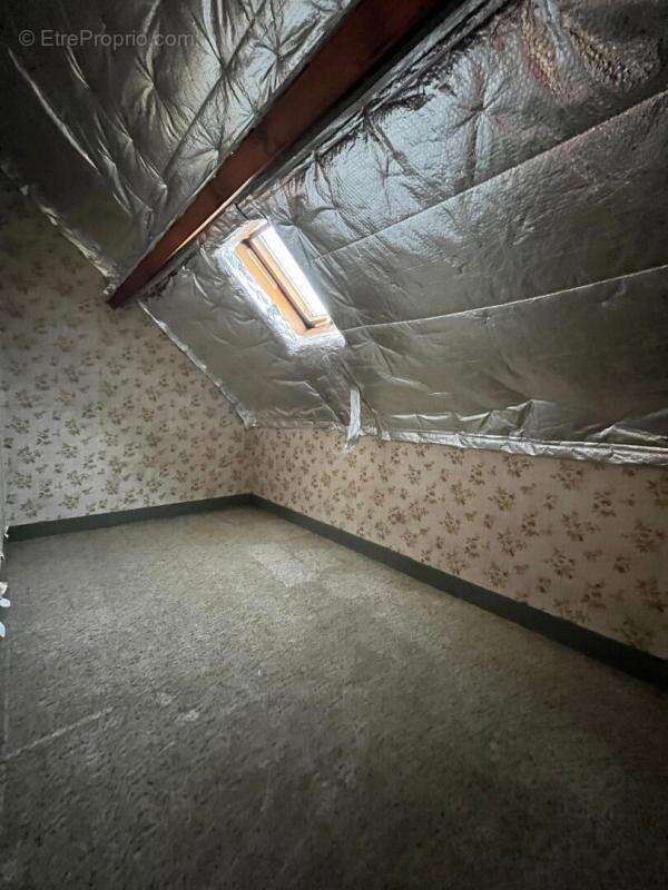 Maison à TRACY-LE-MONT