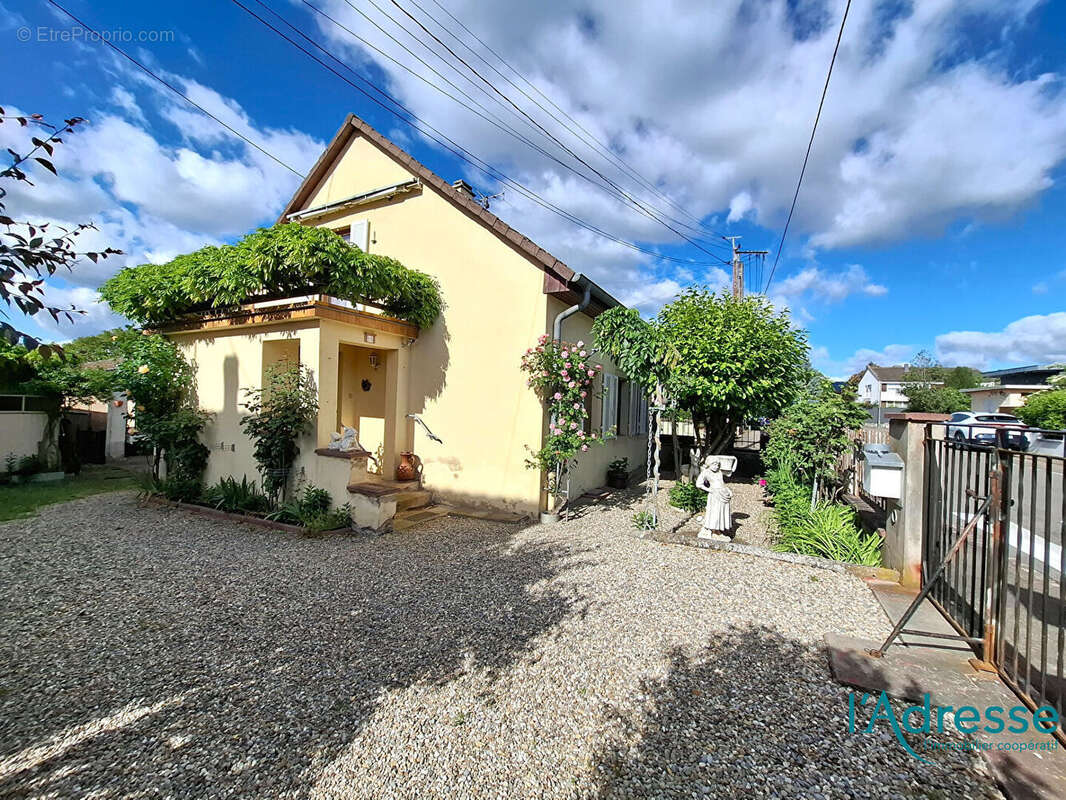 Maison Logelbach-Wintzenheim 4 pièces 81.16 m² - photo 2