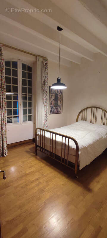 Maison à MONTAIGU-DE-QUERCY