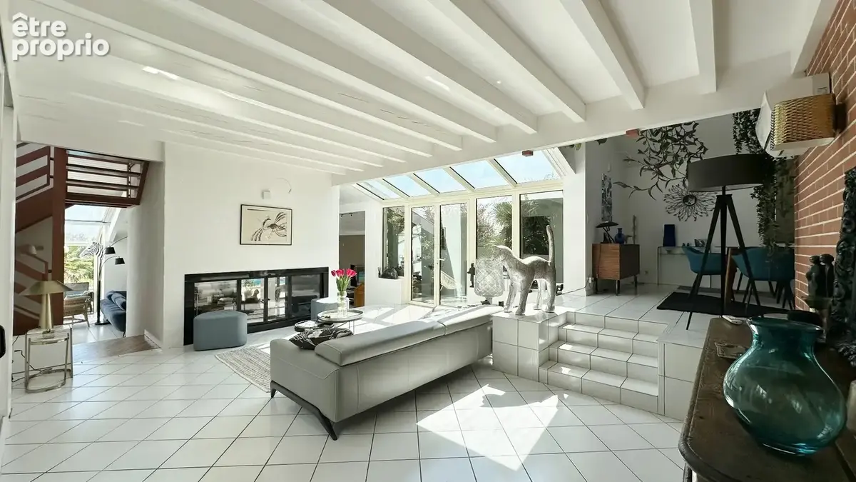 Maison d'architecte 9 pièces avec volumes exceptionnels à 15 min de Dax - photo 4