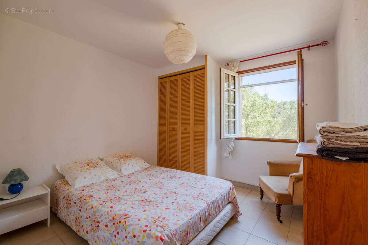 Maison à PLAN-DE-LA-TOUR