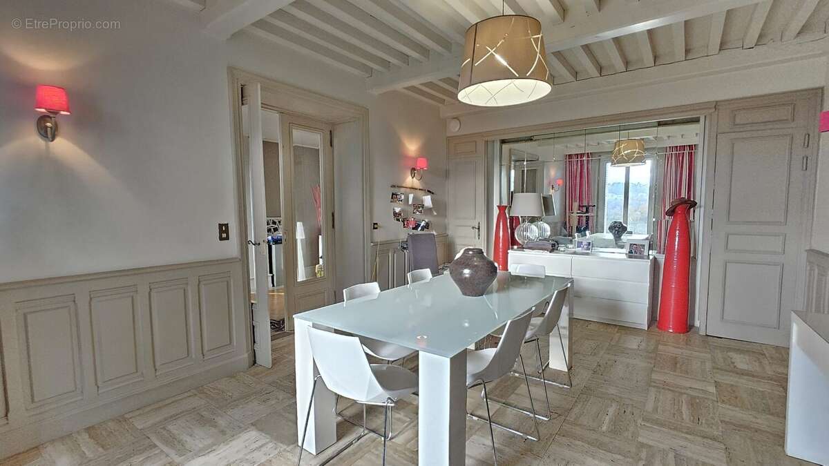 Maison à LA TALAUDIERE