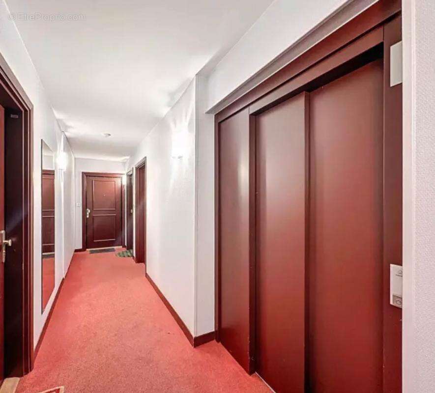 Appartement à SAINT-FARGEAU-PONTHIERRY