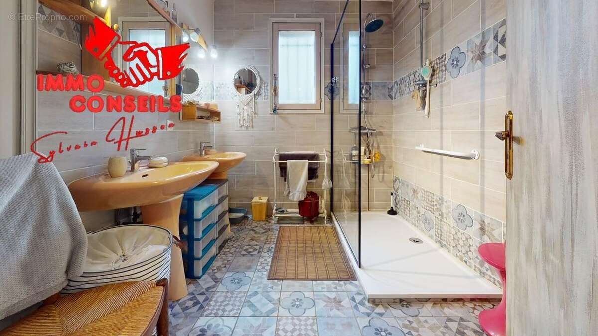 Maison à BRINDAS