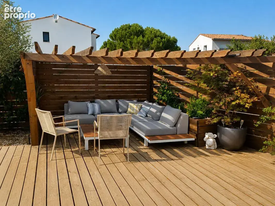 Maison 100 m²  - Piscine - Quartier calme - photo 3