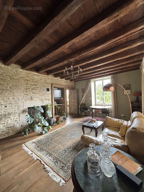 Maison à QUEMIGNY-SUR-SEINE