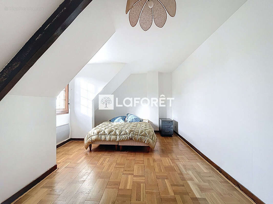 Maison à CARRIERES-SUR-SEINE