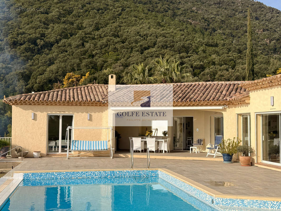 Maison à CAVALAIRE-SUR-MER