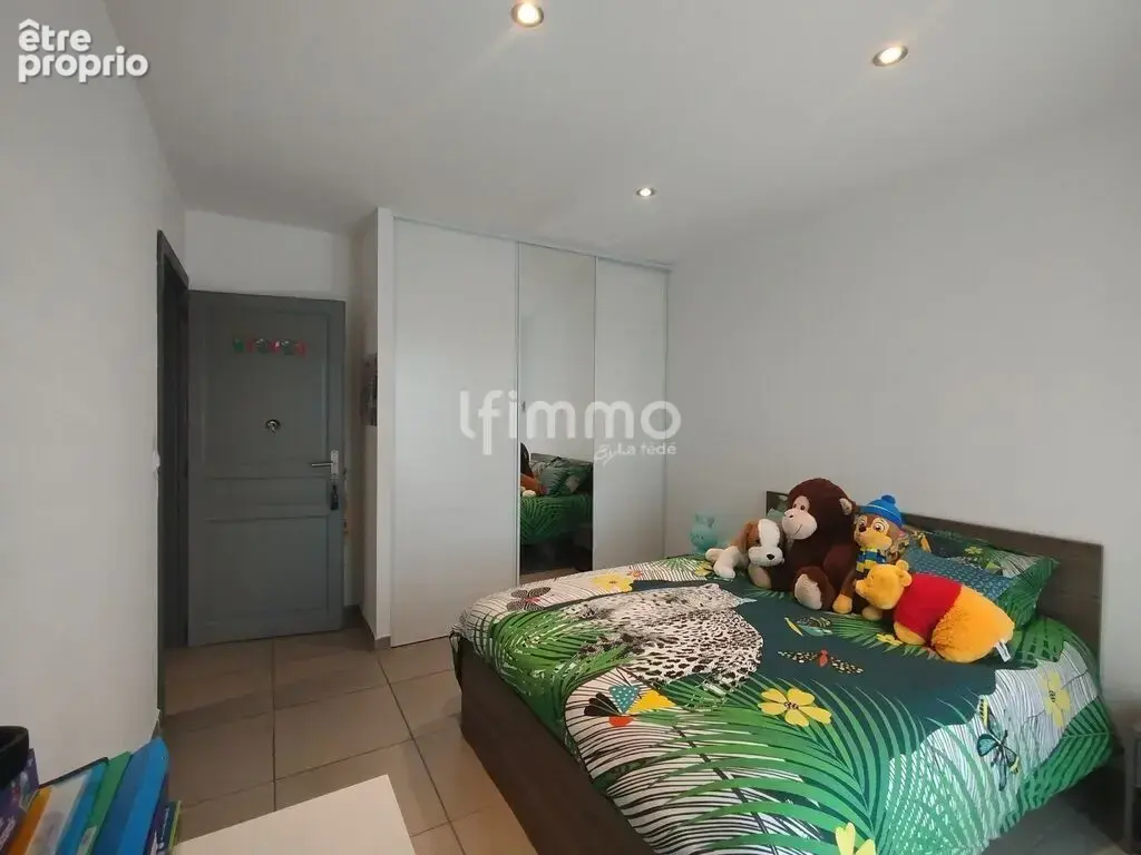 Maison 3 faces - 130 m2 - 5 chambres - Theza - photo 11
