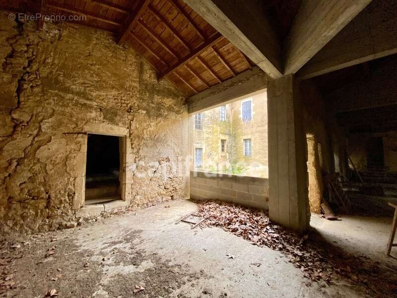 Dpt Gard (30), à vendre dans le Gard, propriété viticole en AOP Côtes du Rhône sur 25 hectares avec Château du XVème siècle - photo 39