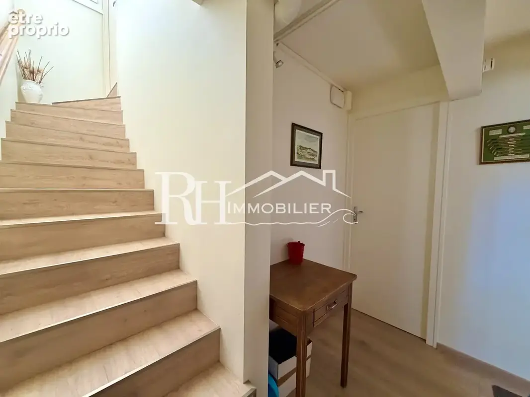 Maison 5 chambres, proche commerces - photo 12
