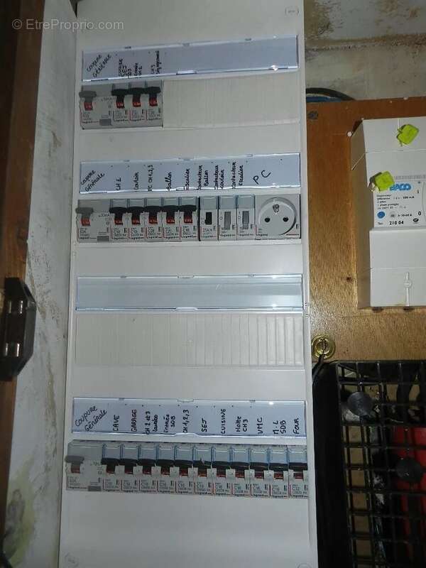 Maison à SAINT-PIERRE-SUR-DIVES