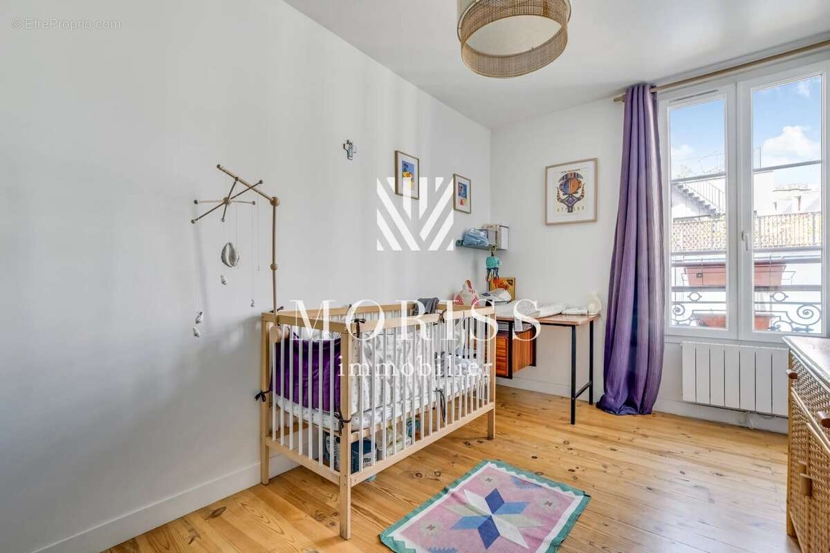 Appartement à PARIS-18E