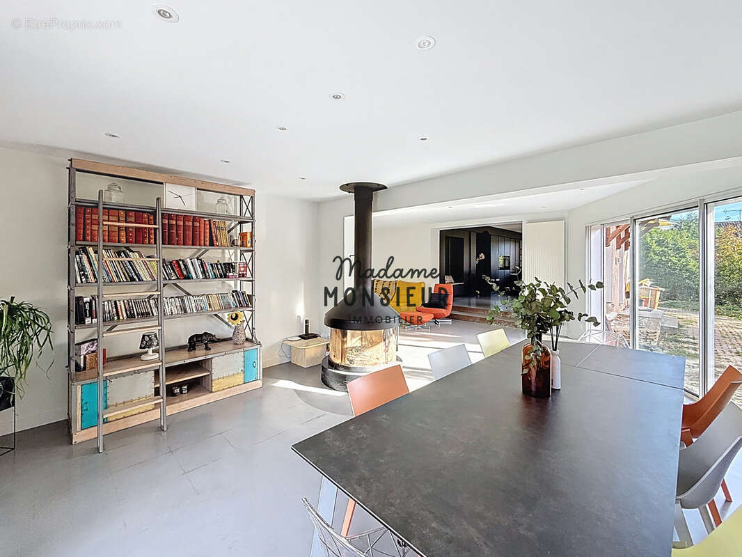 Maison à BOURGOIN-JALLIEU