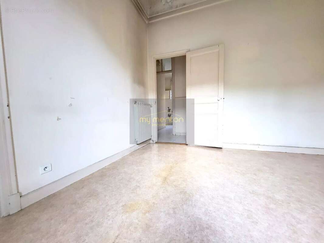 Appartement à MENTON