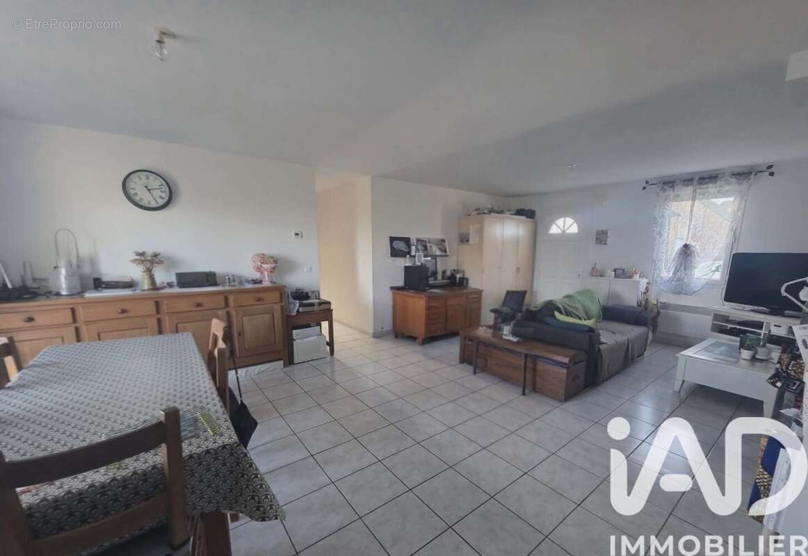 Maison 102 m² à Montamy  - photo 3