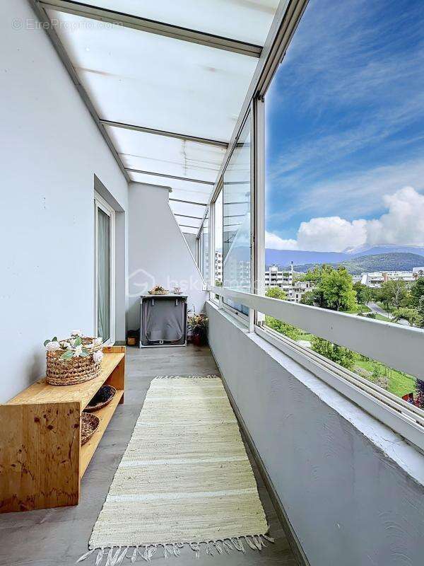 Appartement à ECHIROLLES