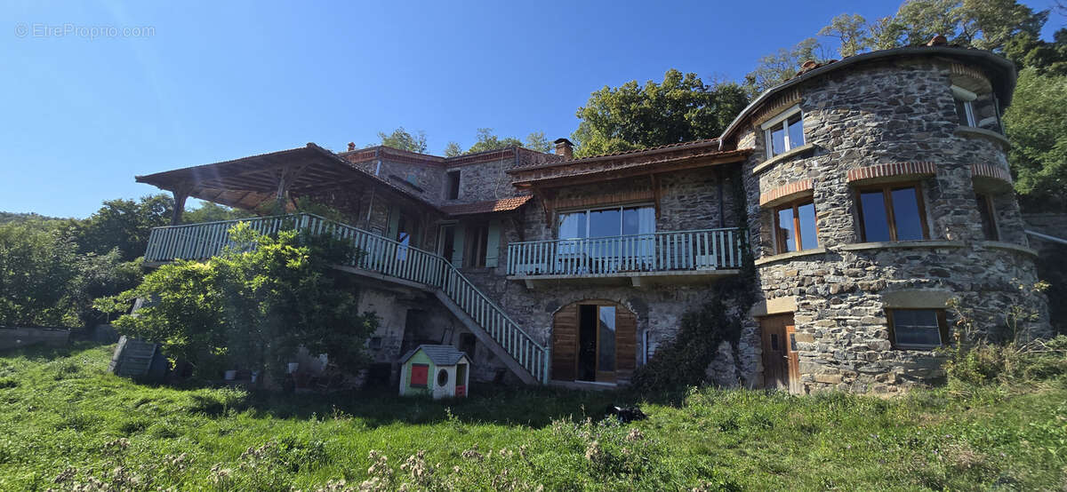 Maison à TOURZEL-RONZIERES