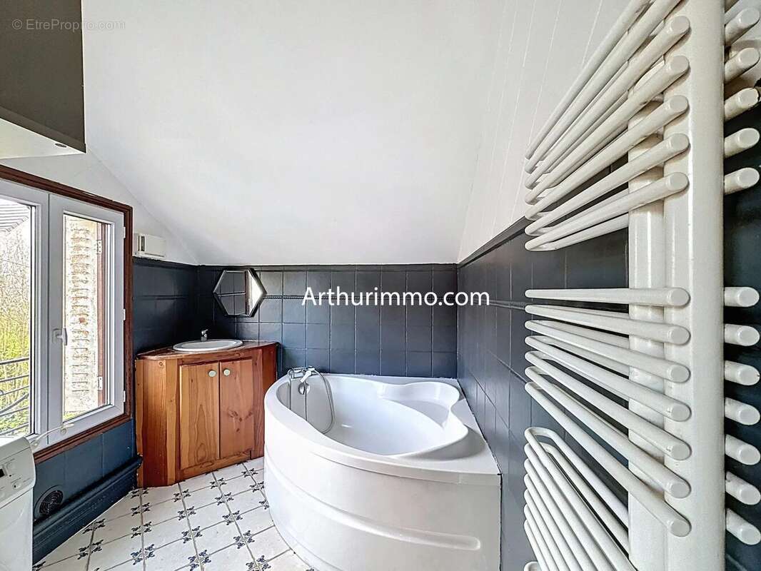 Appartement à VILLENEUVE-SAINT-GEORGES