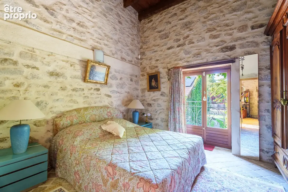 Domaine d’exception : propriété de 867 m2 habitables, 6,6 ha de terrain, étang privé, piscine - photo 14