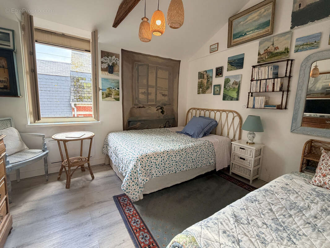 Appartement à TROUVILLE-SUR-MER