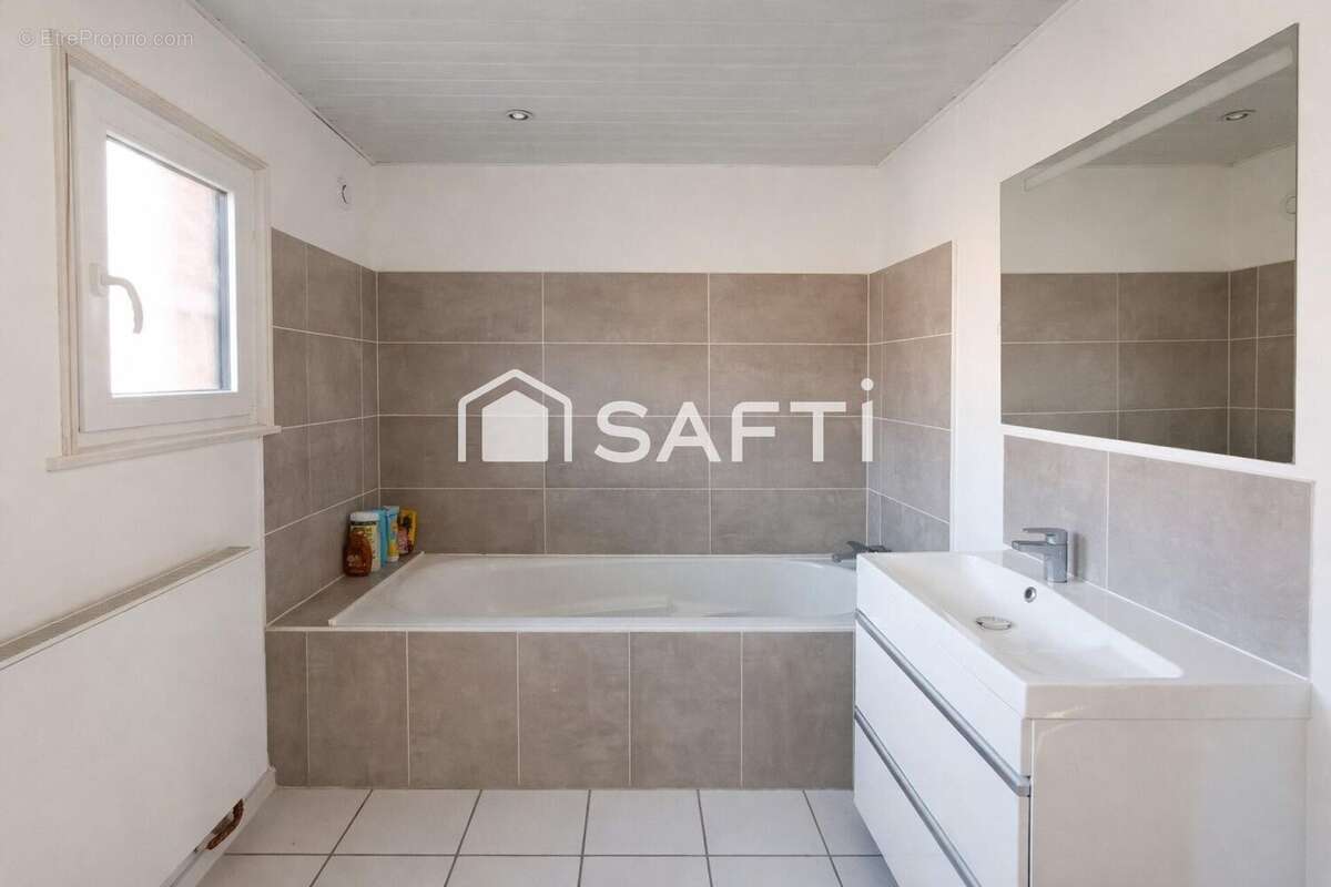 Photo 3 - Maison à FACHES-THUMESNIL