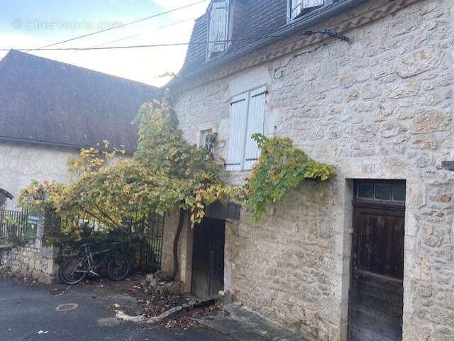 Maison à SAINT-SOZY