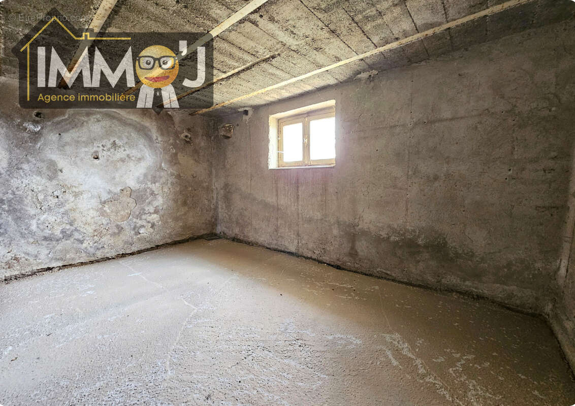 Maison à NEUVES-MAISONS