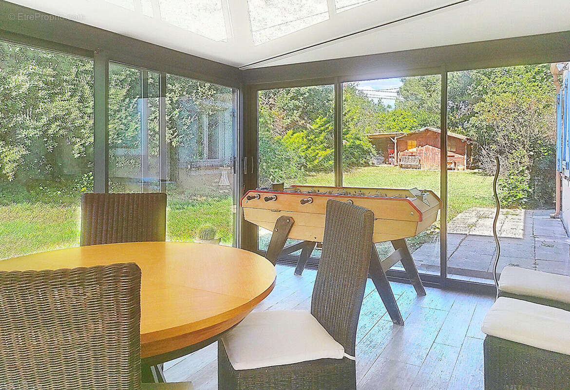 Maison à POURRIERES