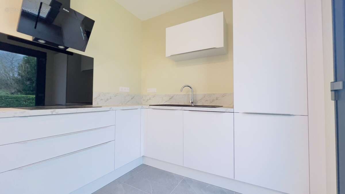 GOURIN (56) – Maison à vendre : 5 pièces, 122 m² habitables, garage, atelier, terrain de 815 m² - photo 5