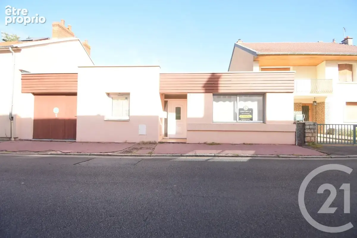 Photo Maison à Vichy au prix de 170 000€