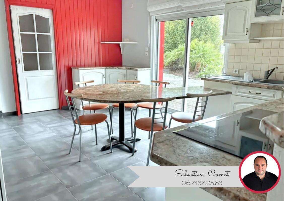 Maison à VIEILLEVIGNE