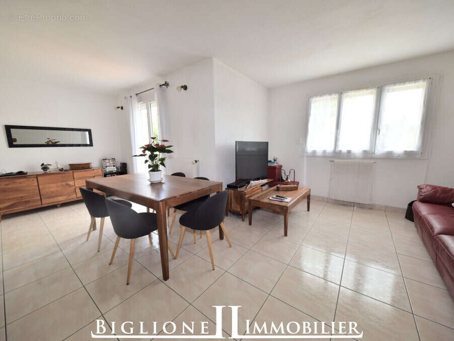 Maison à MONTFERMEIL