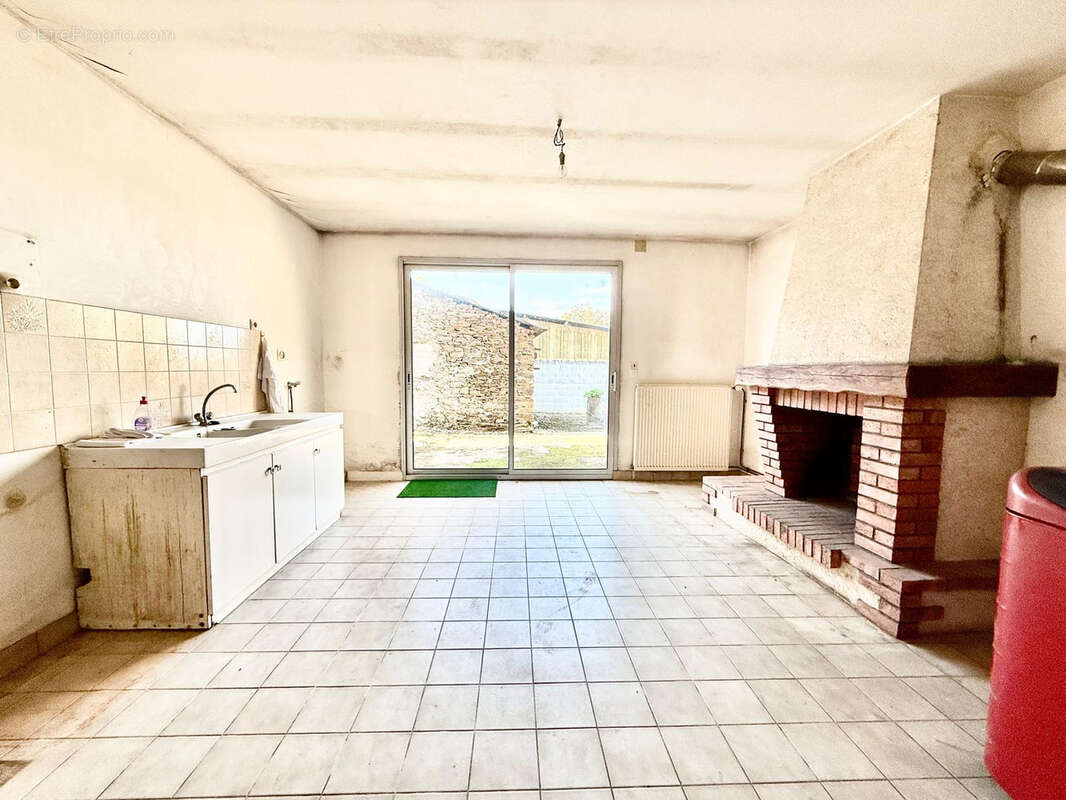 Maison à LA REMAUDIERE