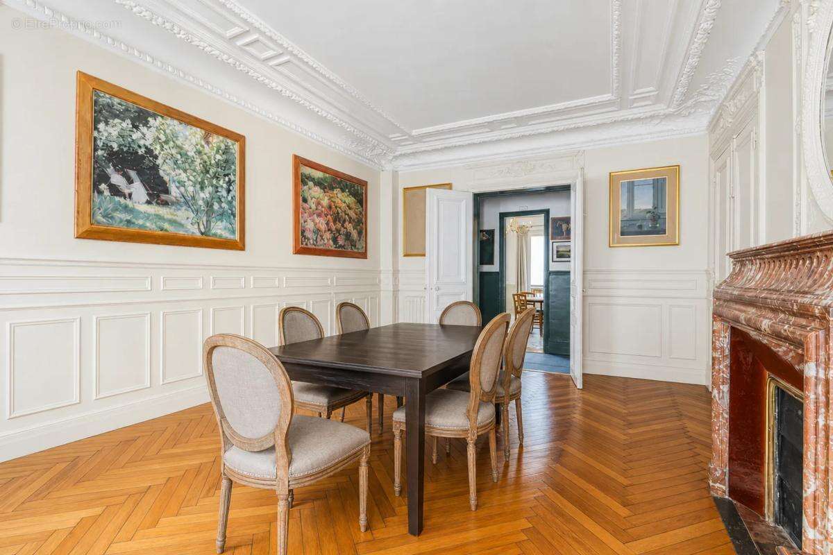 Élégant 6 pièces de 166 m² à Kléber - photo 13
