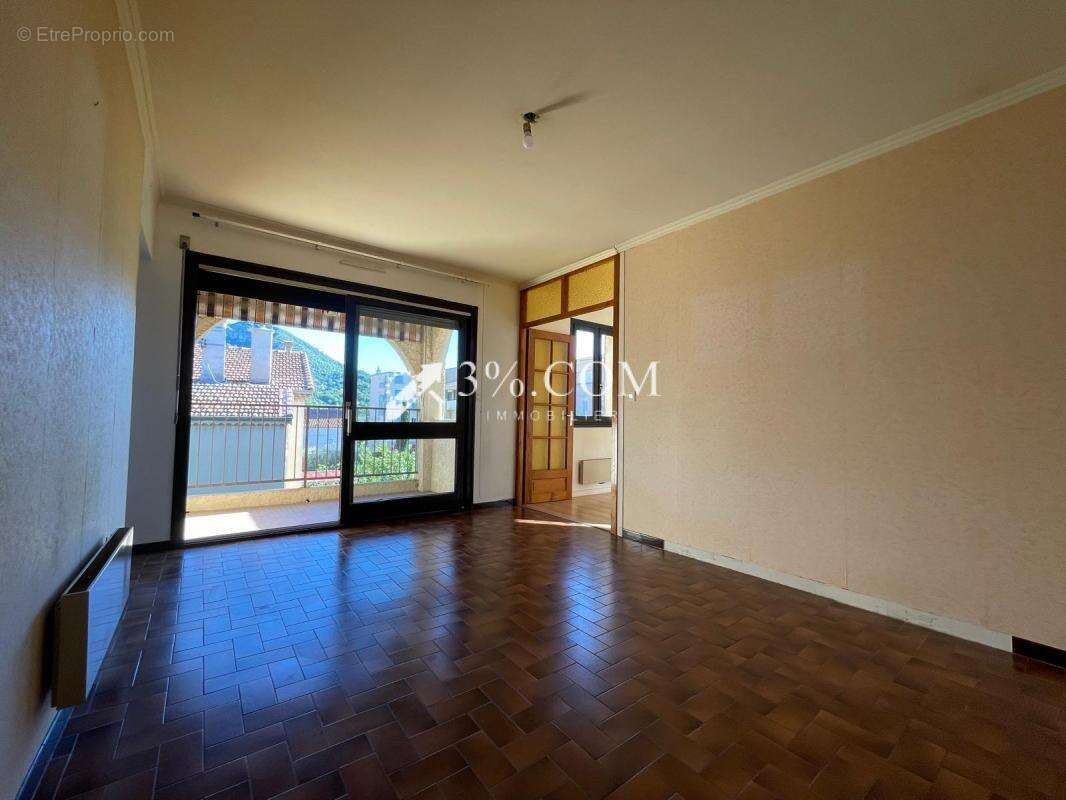 Appartement à NYONS