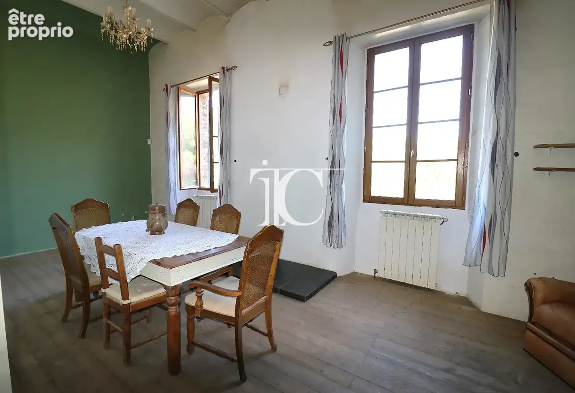 Maison ancienne de caractere avec piscine sur 3190m² de terrain - photo 5