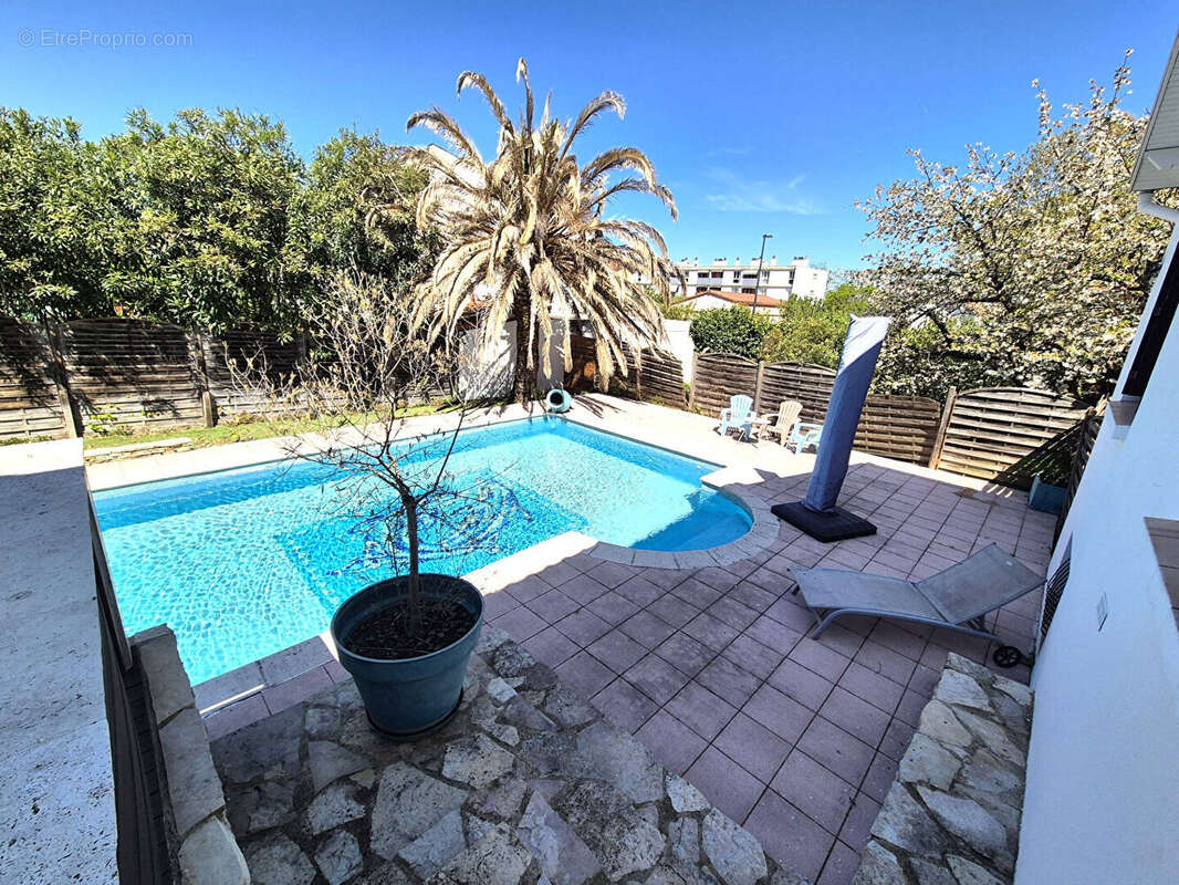 Maison Jolimont avec piscine et grand garage - photo 15
