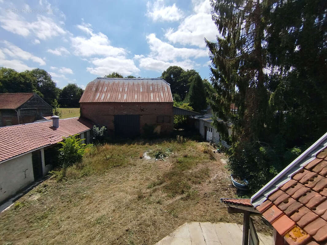 Maison à AISONVILLE-ET-BERNOVILLE