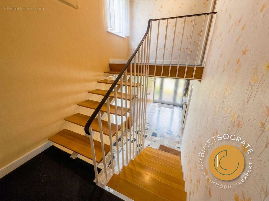 Maison 148 m² à Villers-Les-Nancy  - photo 8