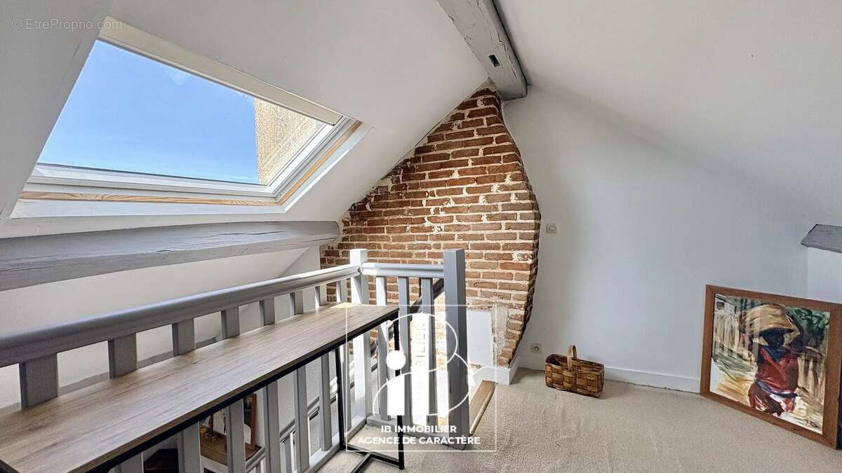 Appartement à FONTAINEBLEAU