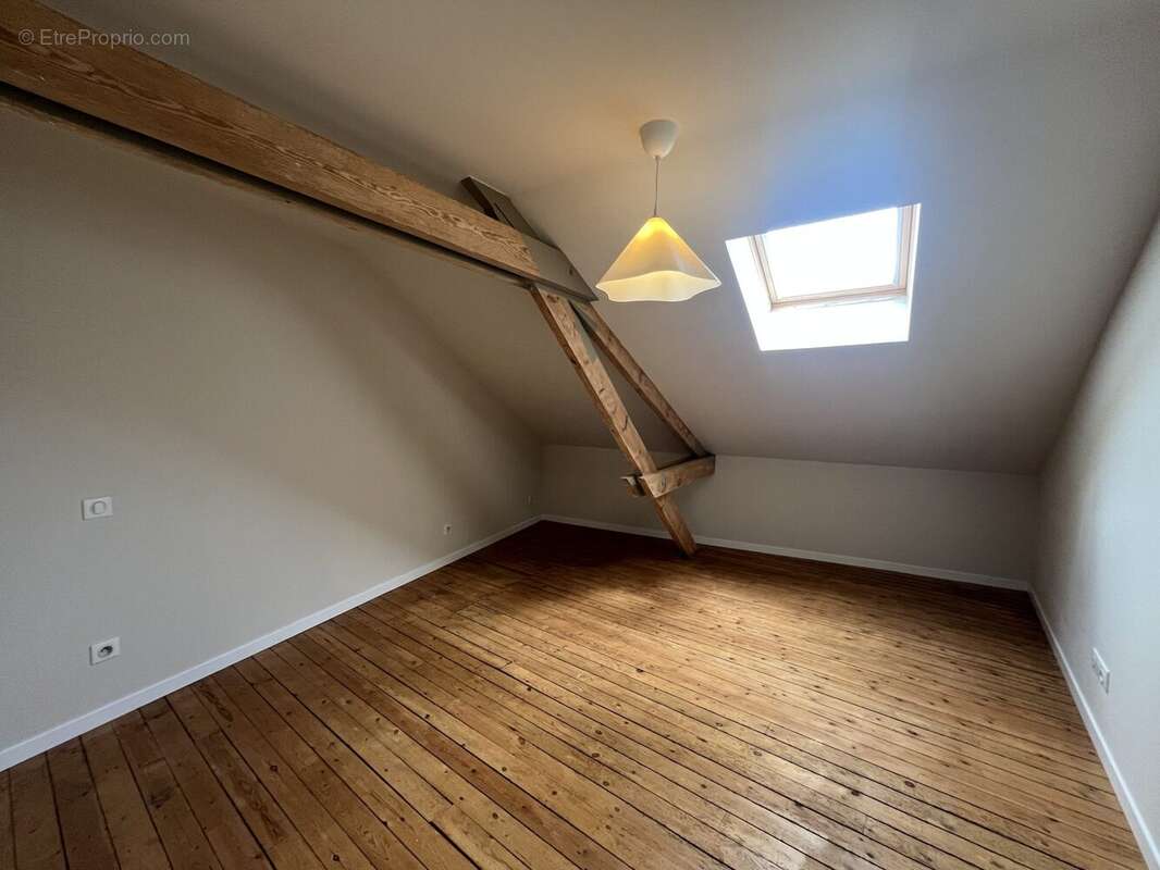 Maison à NEUVILLE-SOUS-MONTREUIL