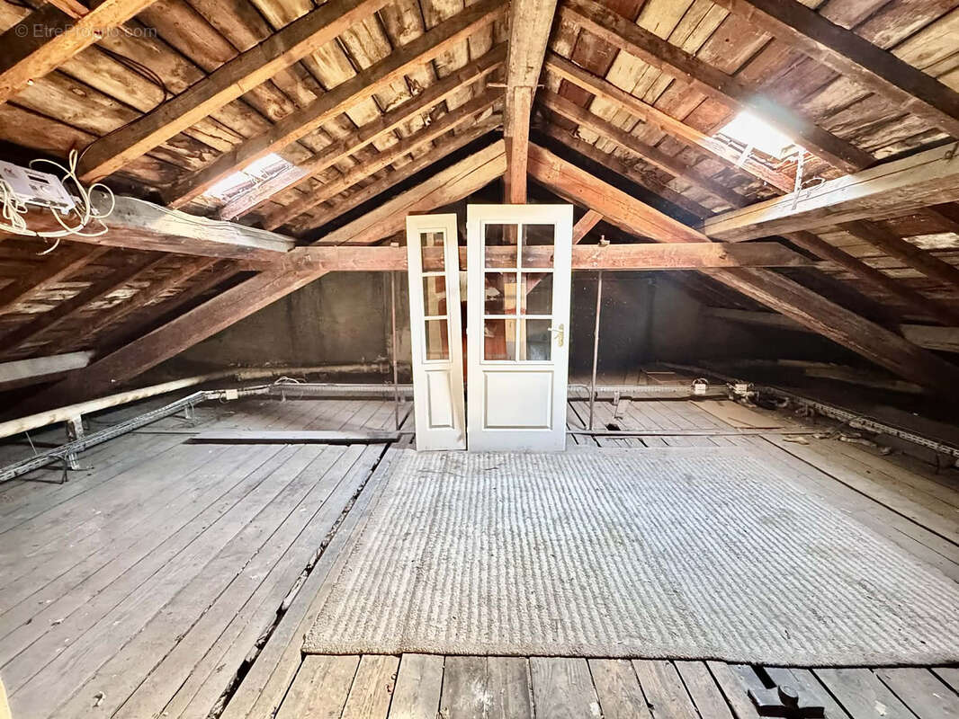 Appartement à CHAMALIERES