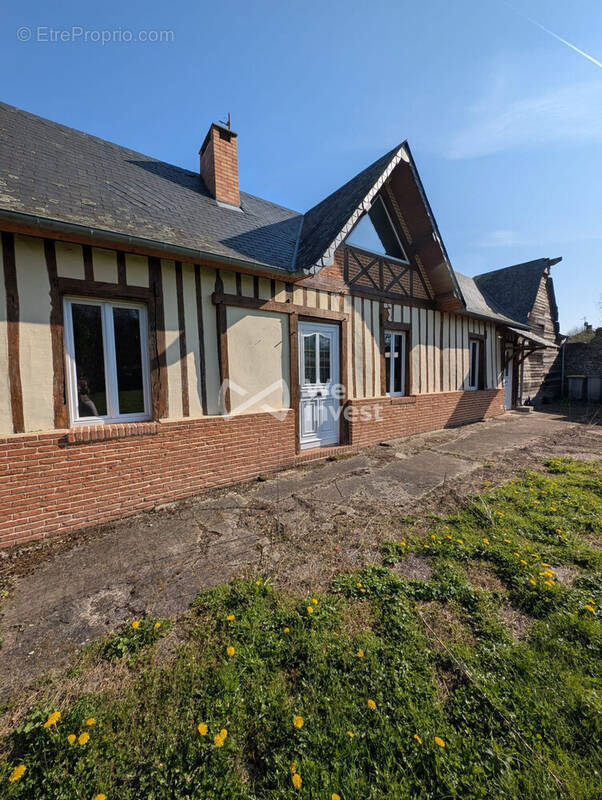 Maison à GUEURES