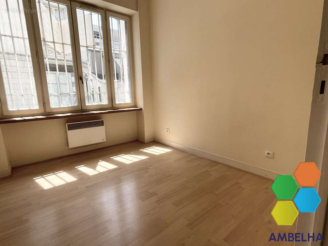 Appartement 89 m² à Tours  - photo 5