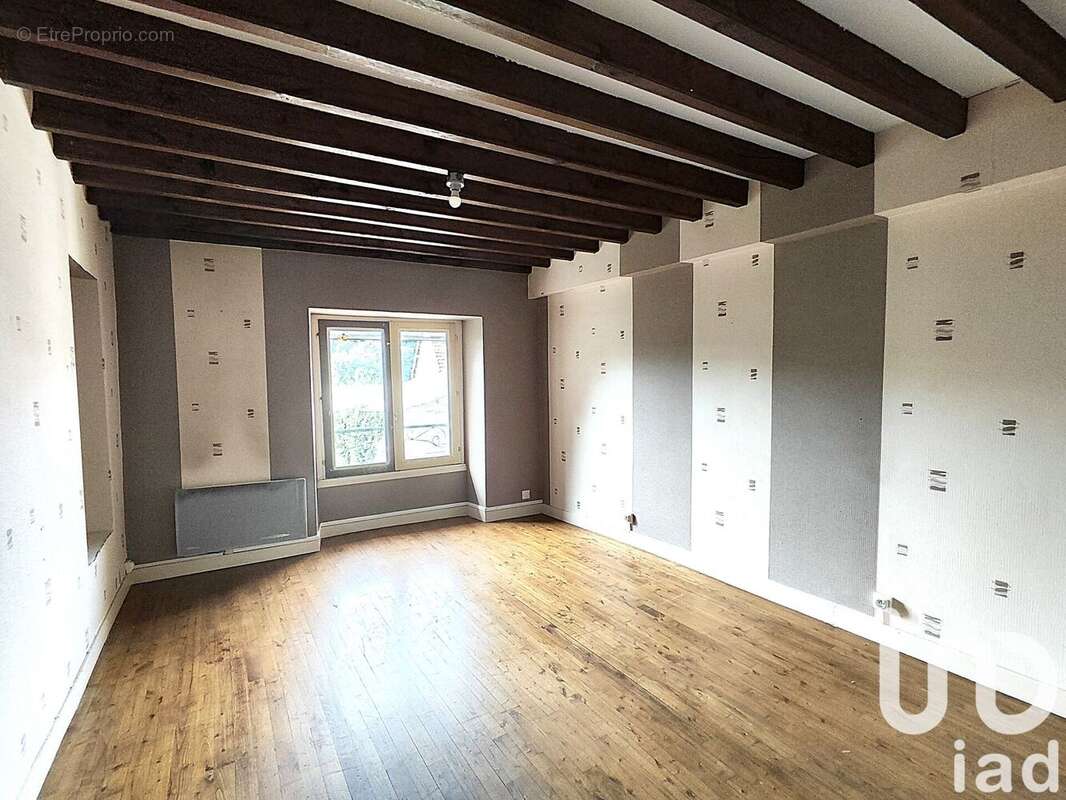 Photo 4 - Maison à CONDAT-EN-COMBRAILLE