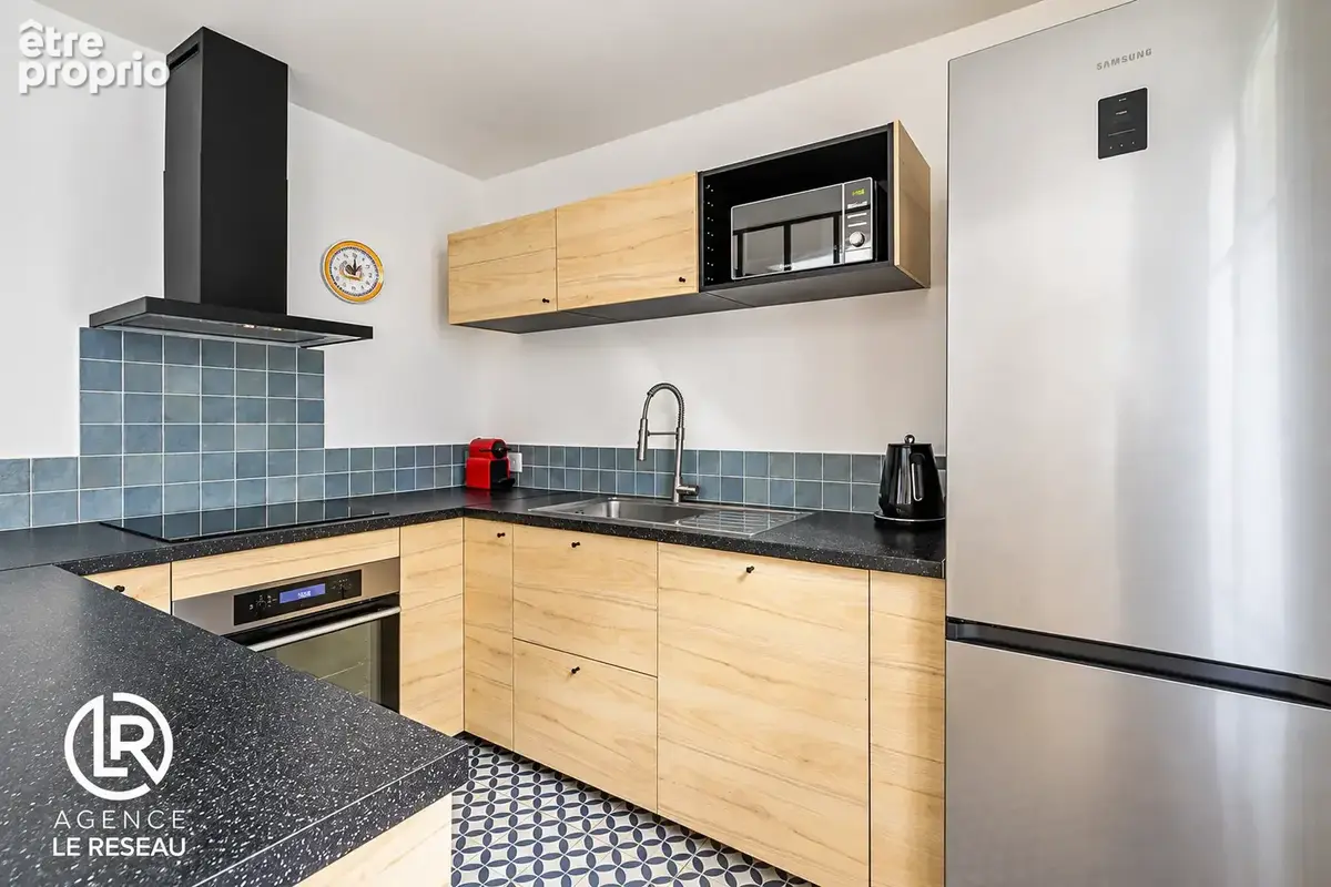 Appartement 3 pièces 61m2 en parfait état, calme et lumineux, rue de Naples - photo 9