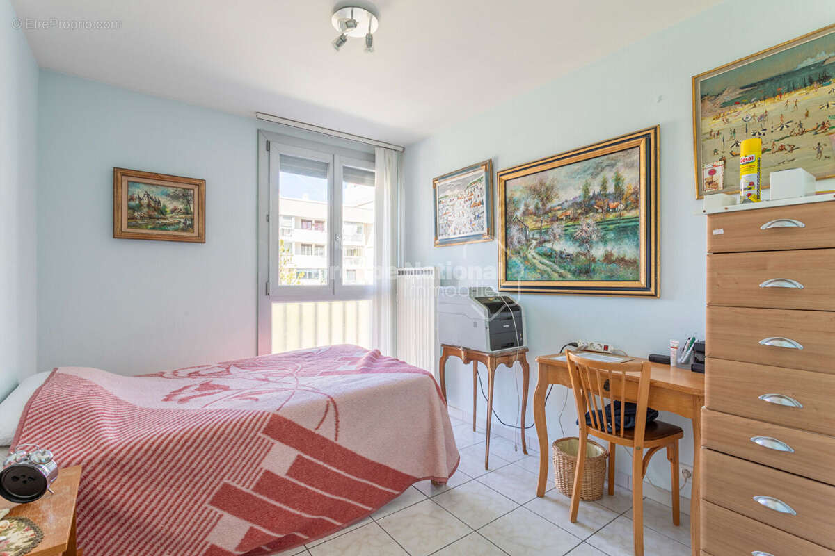 Appartement à CARRY-LE-ROUET