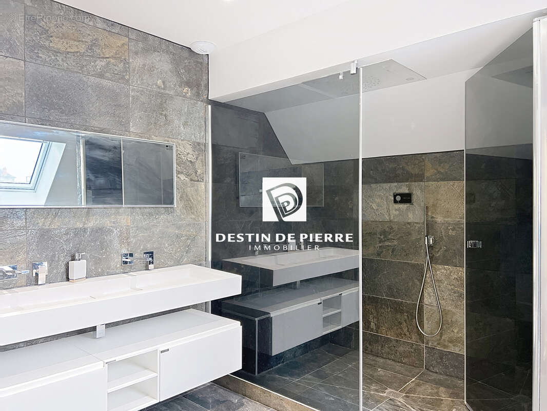 Autre à BRIVE-LA-GAILLARDE