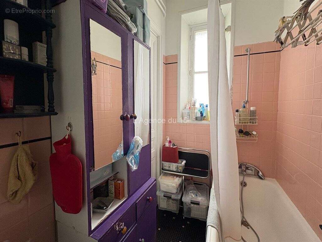 Appartement à PARIS-15E